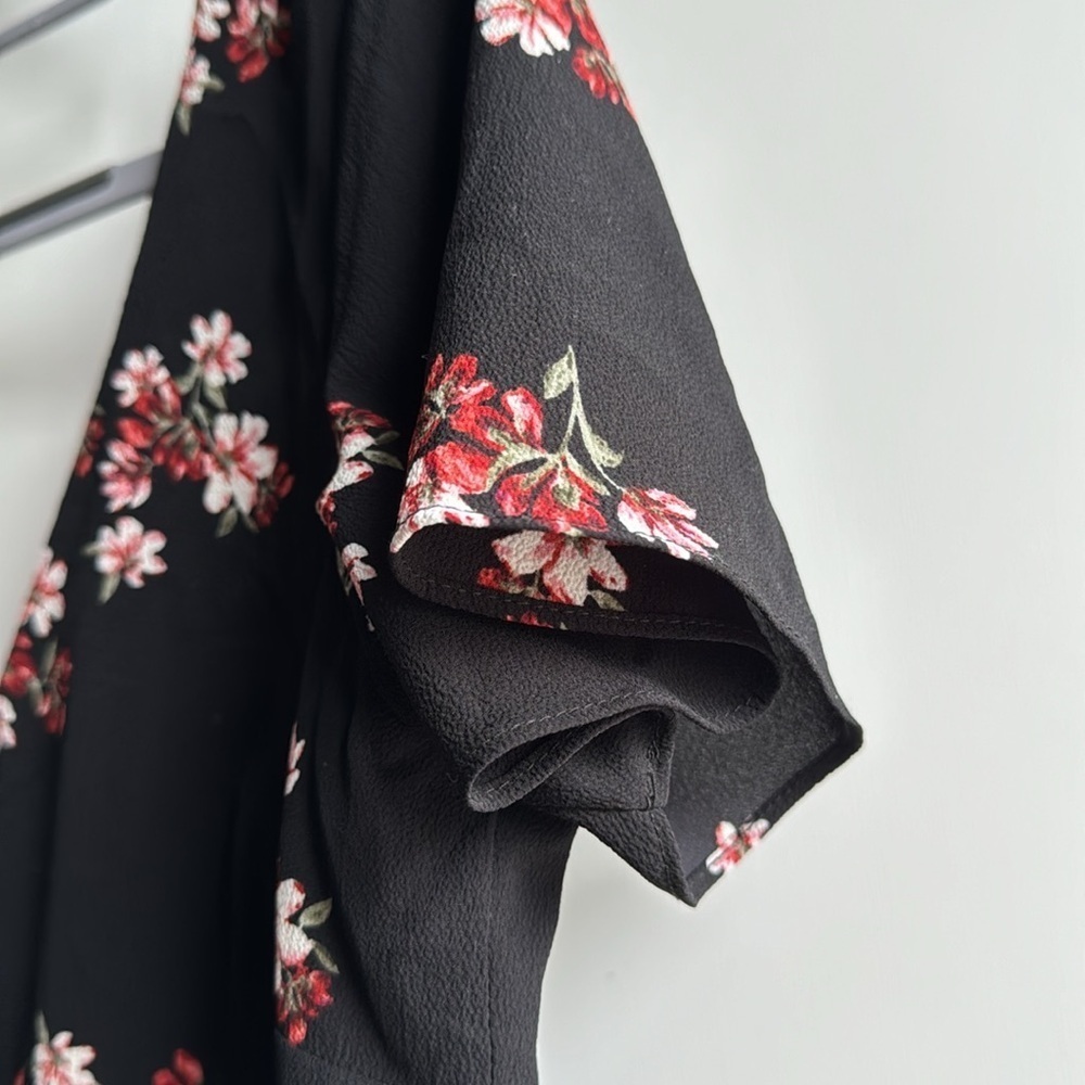 BB Dakota Floral V-Neck Ruffle Flare Swing Mini Dress Size 6 Women’s Fall Dress - Picture 14 of 16